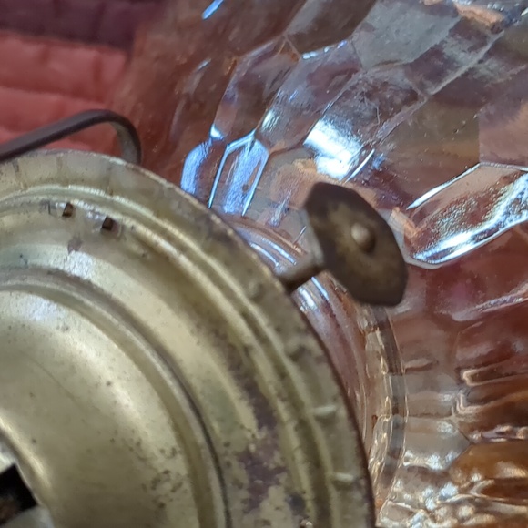 Vintage Jeanette Glass Co. Carnival glass Hex Optic pattern oil lamp - Picture 9 of 14